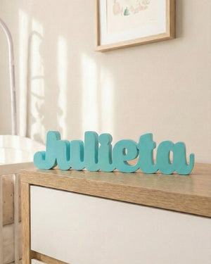 Letrero para repisa ¨Modelo Abril¨ nombre personalizado